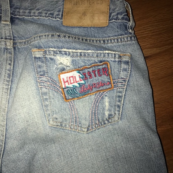 Hollister Jeans - Picture 3 of 4